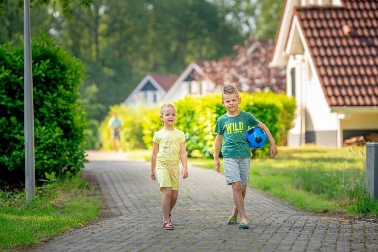 Vakantiepark Bosmeer Friesland Noordwolde  Exterior photo