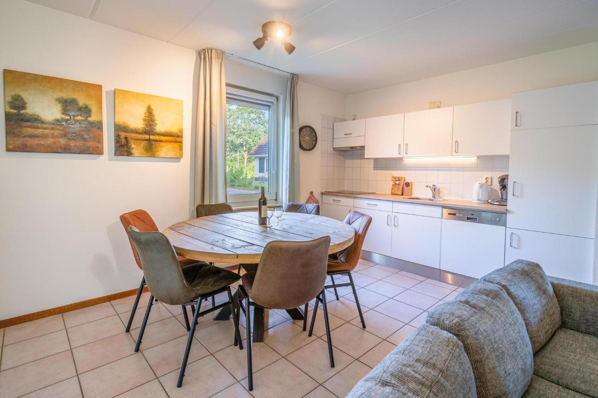 Vakantiepark Bosmeer Friesland Noordwolde  Room photo