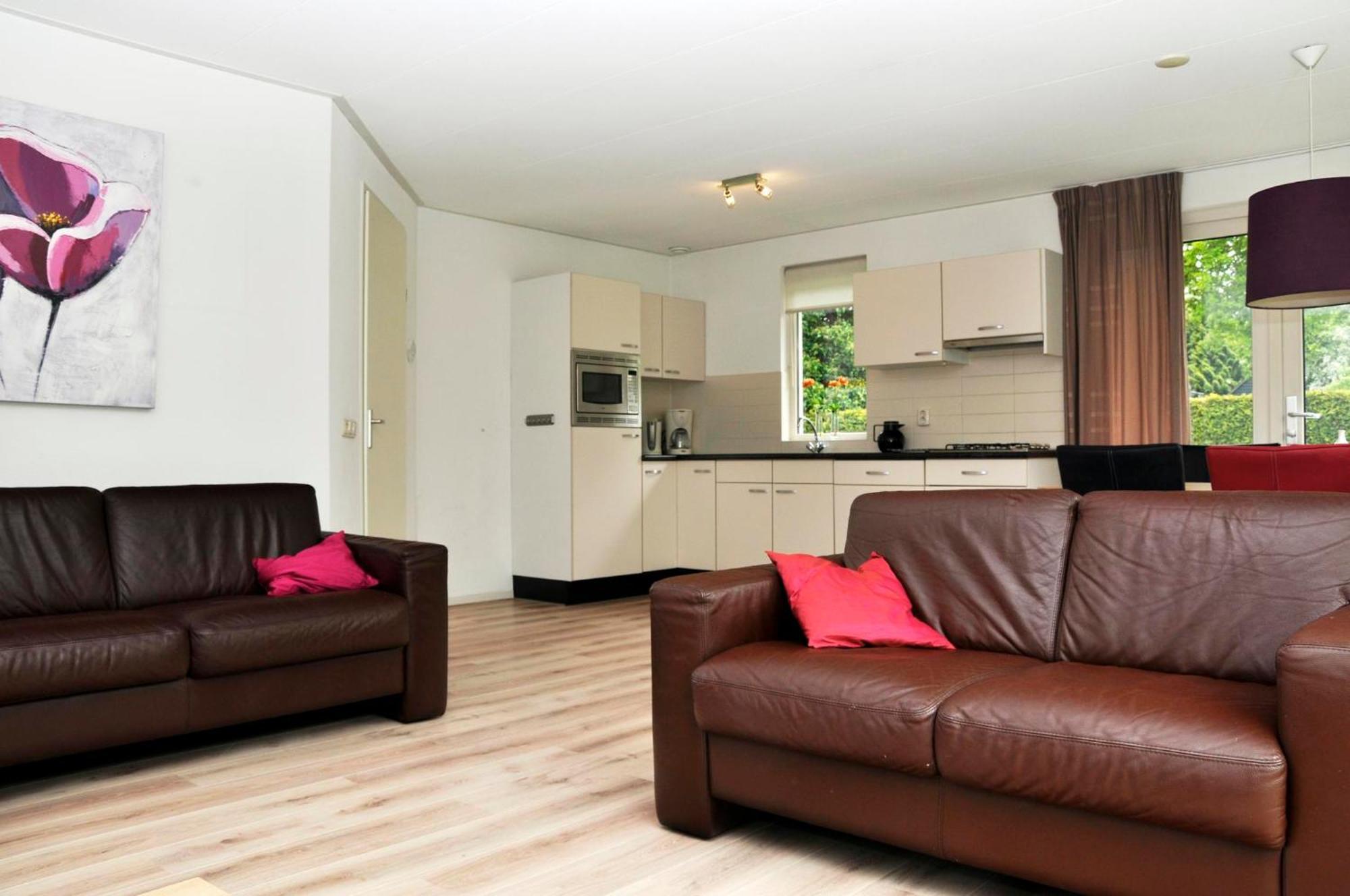 Vakantiepark Bosmeer Friesland Noordwolde  Exterior photo
