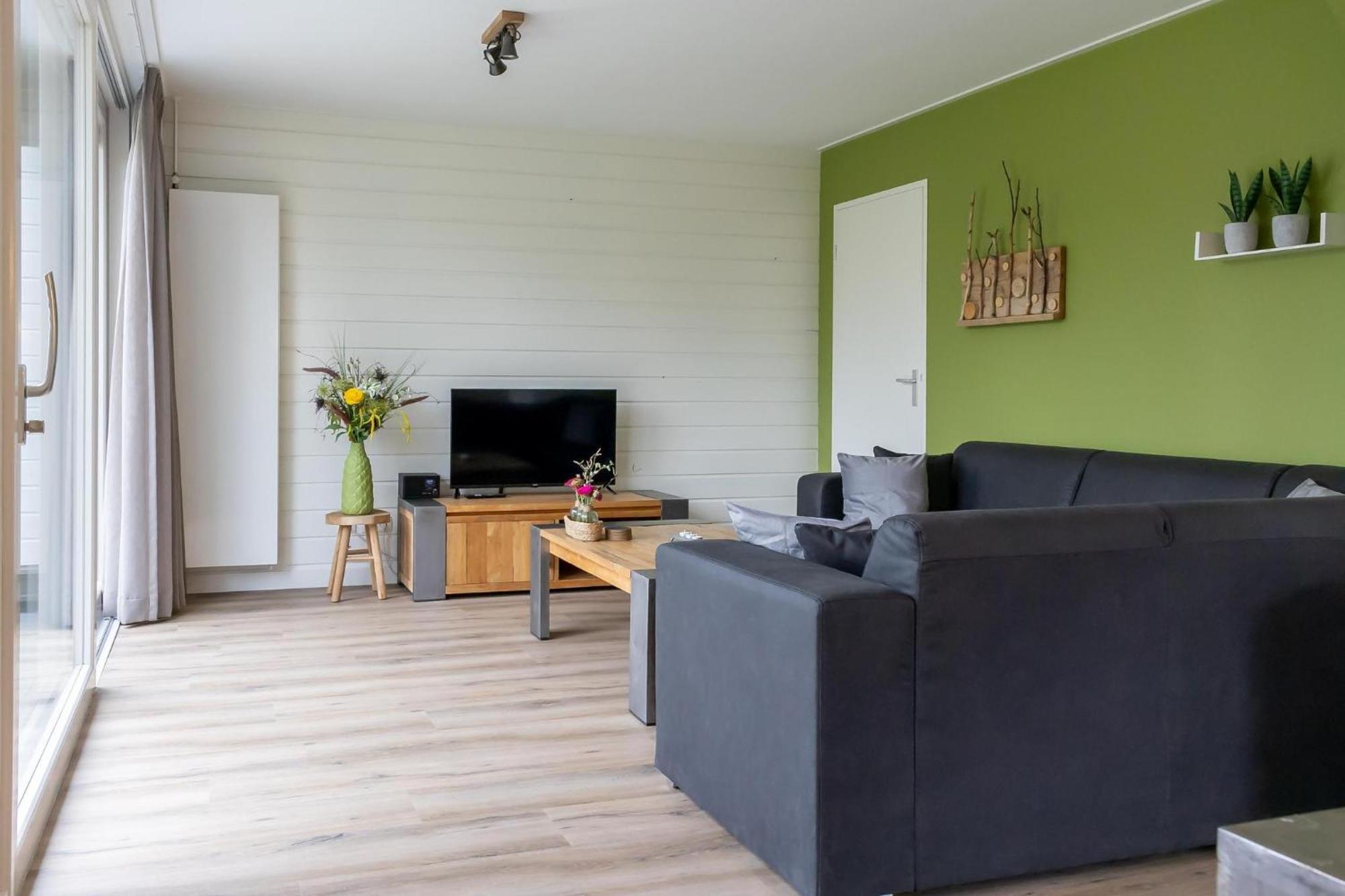 Vakantiepark Bosmeer Friesland Noordwolde  Exterior photo