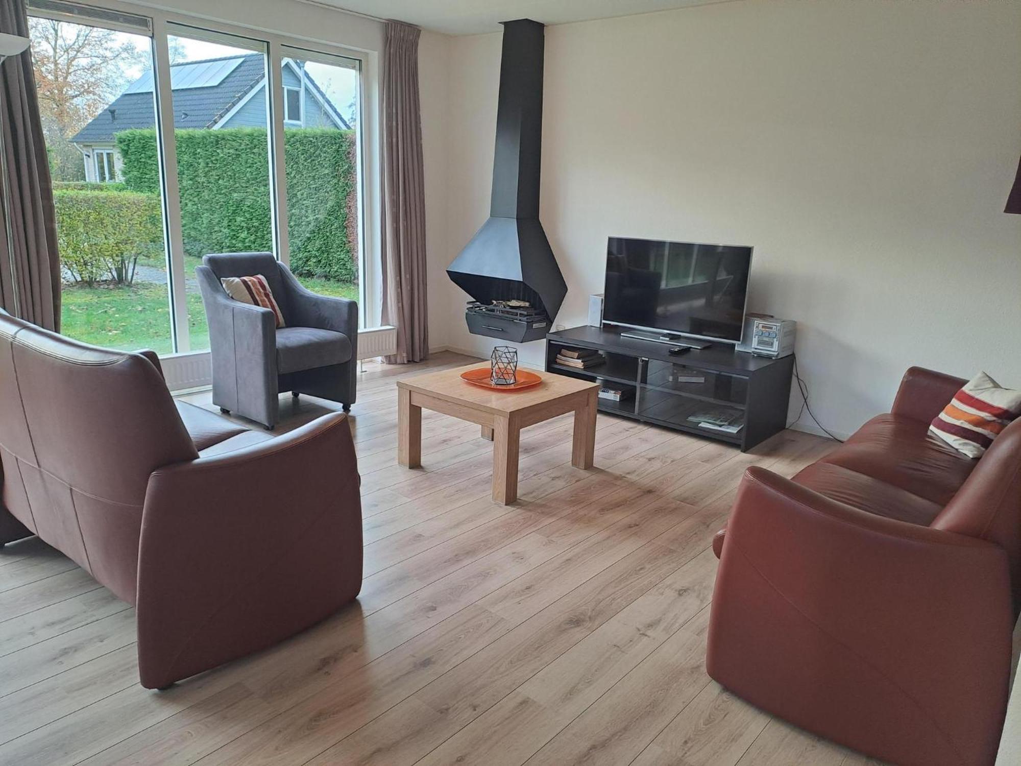 Vakantiepark Bosmeer Friesland Noordwolde  Exterior photo