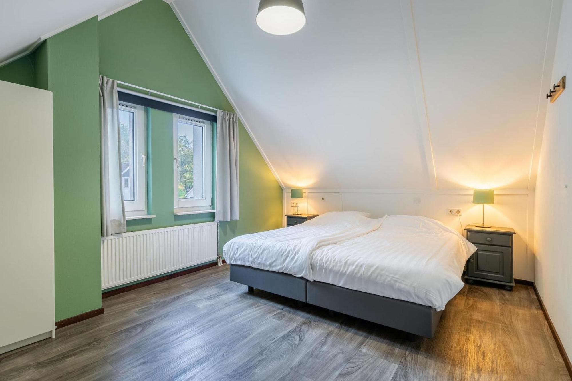 Vakantiepark Bosmeer Friesland Noordwolde  Exterior photo