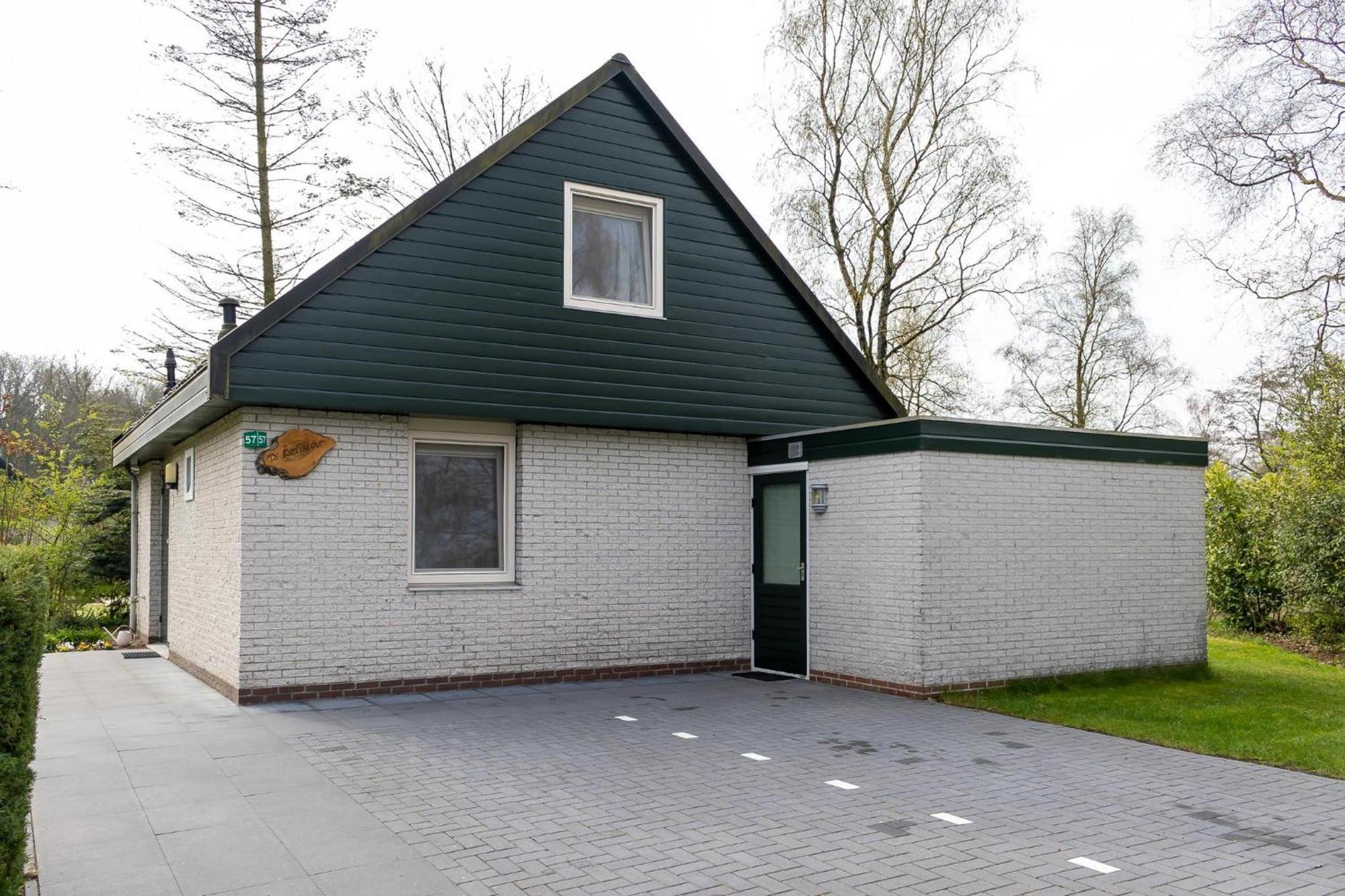 Vakantiepark Bosmeer Friesland Noordwolde  Exterior photo